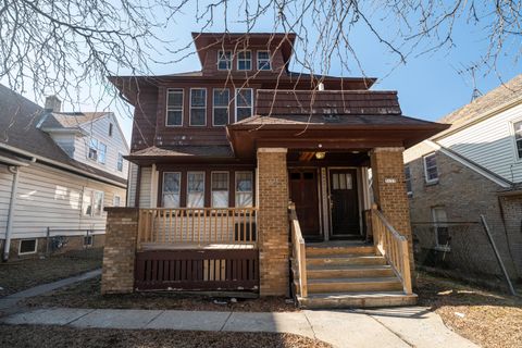 Photo of 3135 N 44th St, Milwaukee, WI 53216 (MLS # 1950889)