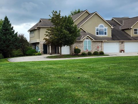Photo of 9135 W Elm Ct, Franklin, WI 53132 (MLS # 1936997)