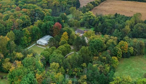 Photo of 7382 Rustic Rd, Barton, WI 53090 (MLS # 1939475)