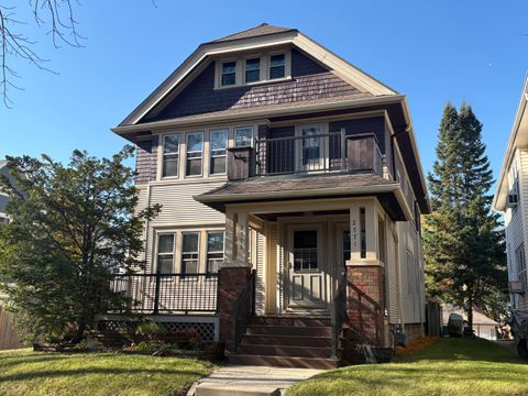 Photo of 2771 S Quincy Ave, Milwaukee, WI 53207 (MLS # 1942305)