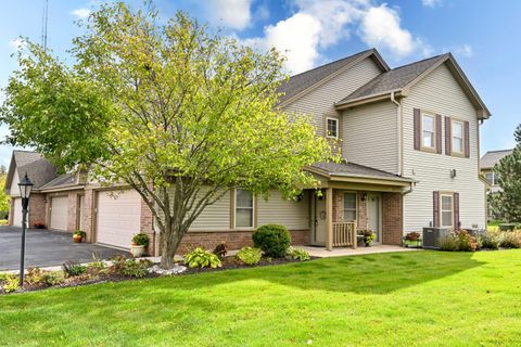 Photo of W170N5582 Ridgewood Dr, Menomonee Falls, WI 53051 (MLS # 1940297) Photo of W170N5582 Ridgewood Dr, Menomonee Falls, WI 53051 (MLS # 1940297)
