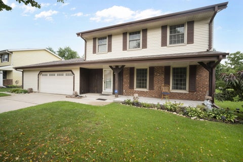 Photo of 6642 Radburn Ln, Greendale, WI 53129 (MLS # 1979220)
