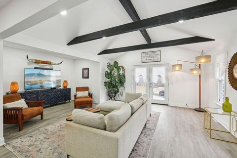 Photo of 6666 N 91st St, Milwaukee, WI 53224 (MLS # 1951948)