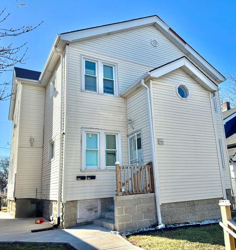 Photo of 4349 N 14th St N, Milwaukee, WI 53209 (MLS # 1955119)