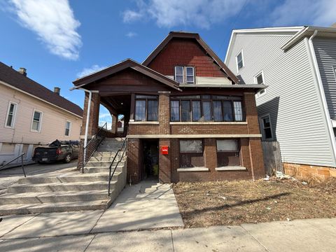 Photo of 1715 S 18th St, Milwaukee, WI 53204 (MLS # 1952007)