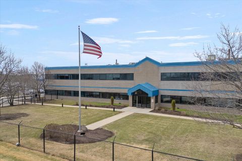 6161 N 64th St Milwaukee WI 53218