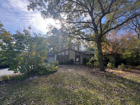 Photo of 9719 12th Pl, Somers, WI 53144 (MLS # 1940111)