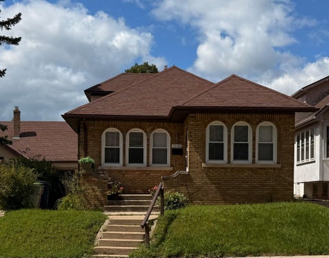 Photo of 1713 N 55th St, Milwaukee, WI 53208 (MLS # 1976115)