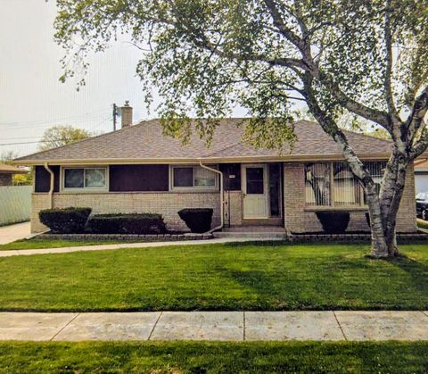 Photo of 3904 Wilshire Dr, Racine, WI 53402 (MLS # 1957422)