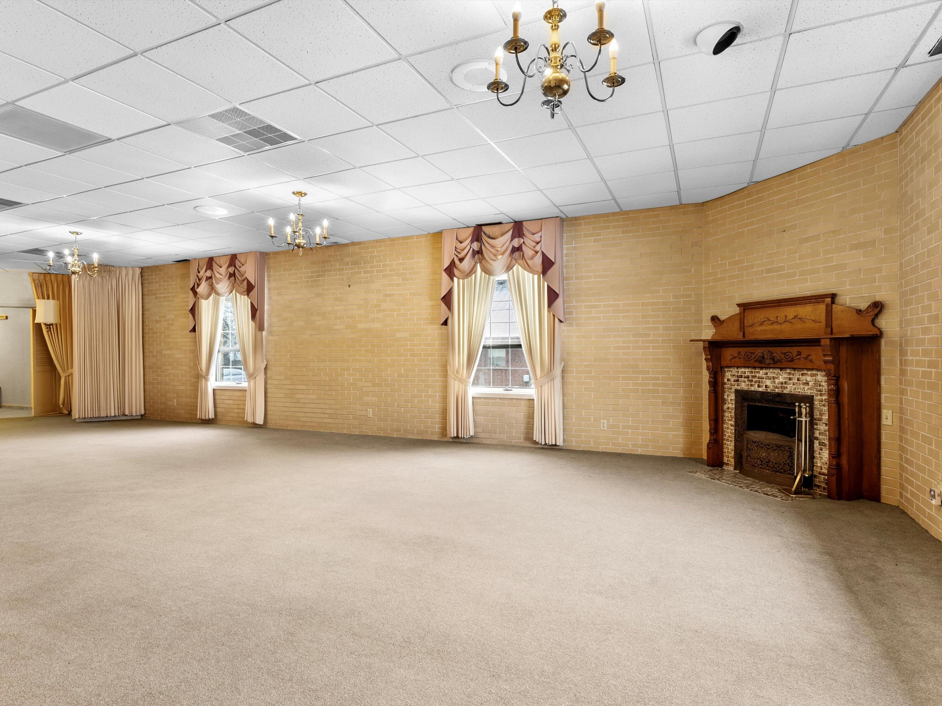 Manitowoc, Wisconsin 54220, United States, ,Commercial,Active,20893