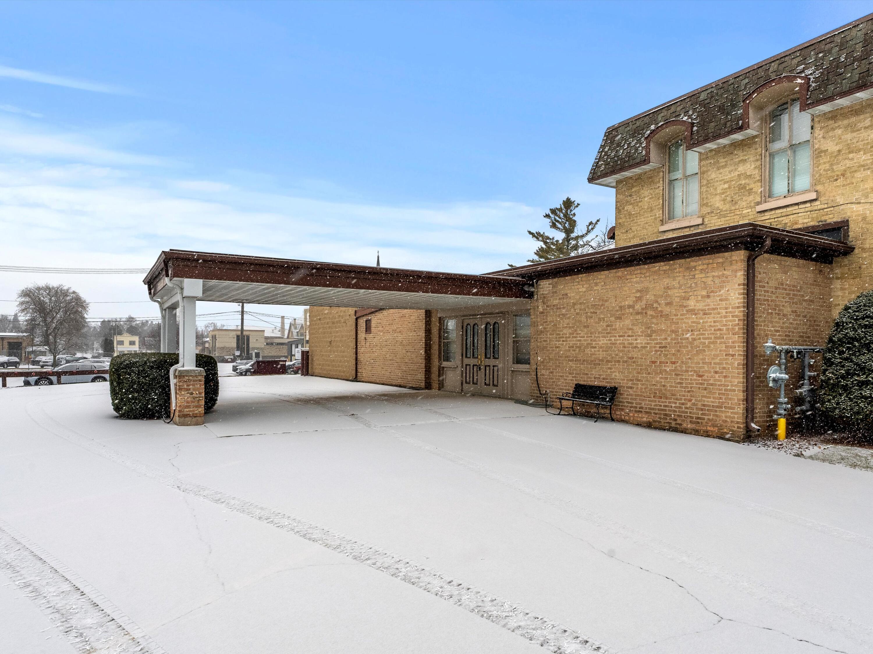 Manitowoc, Wisconsin 54220, United States, ,Commercial,Active,20893