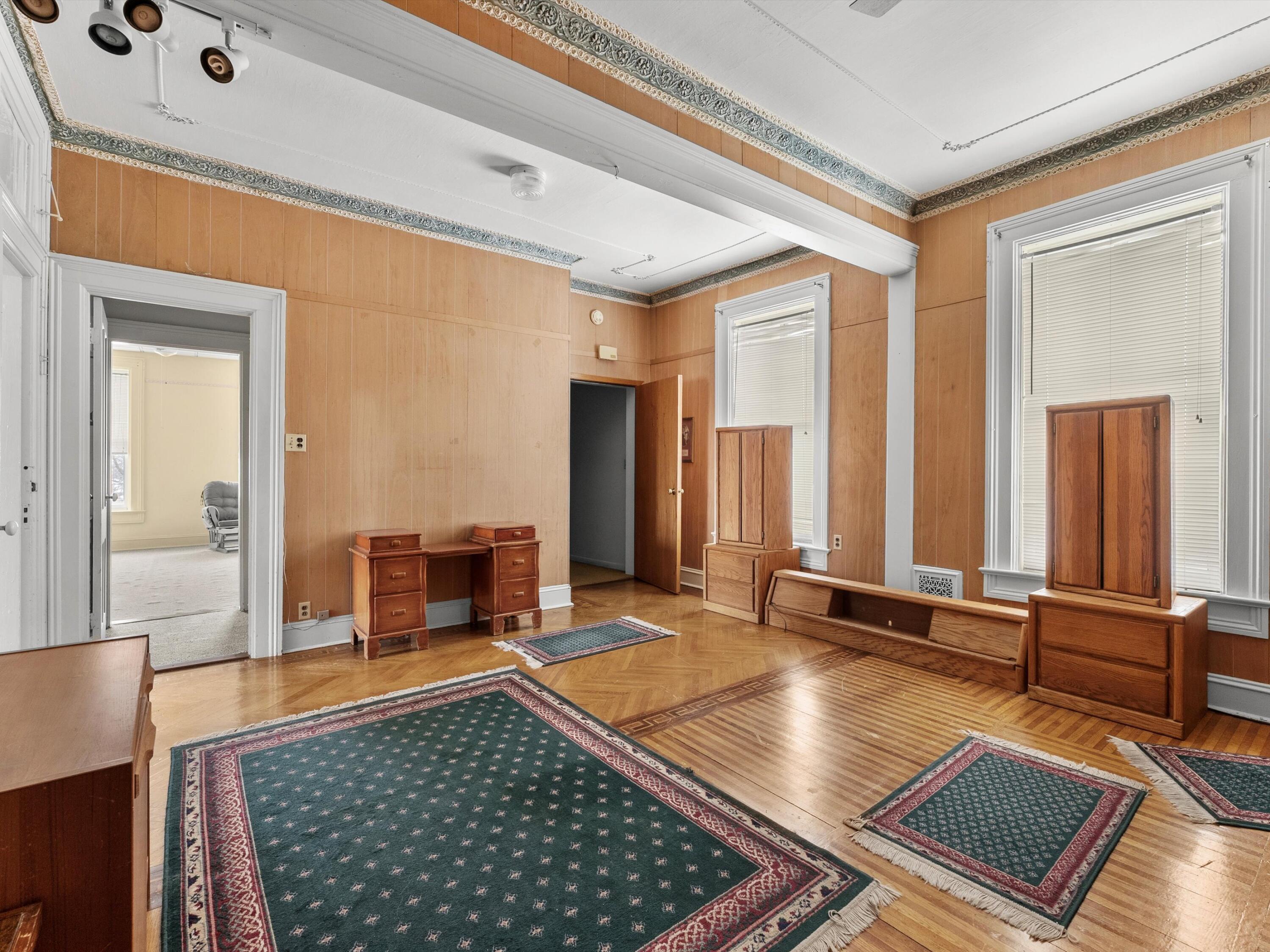 Manitowoc, Wisconsin 54220, United States, ,Commercial,Active,20893