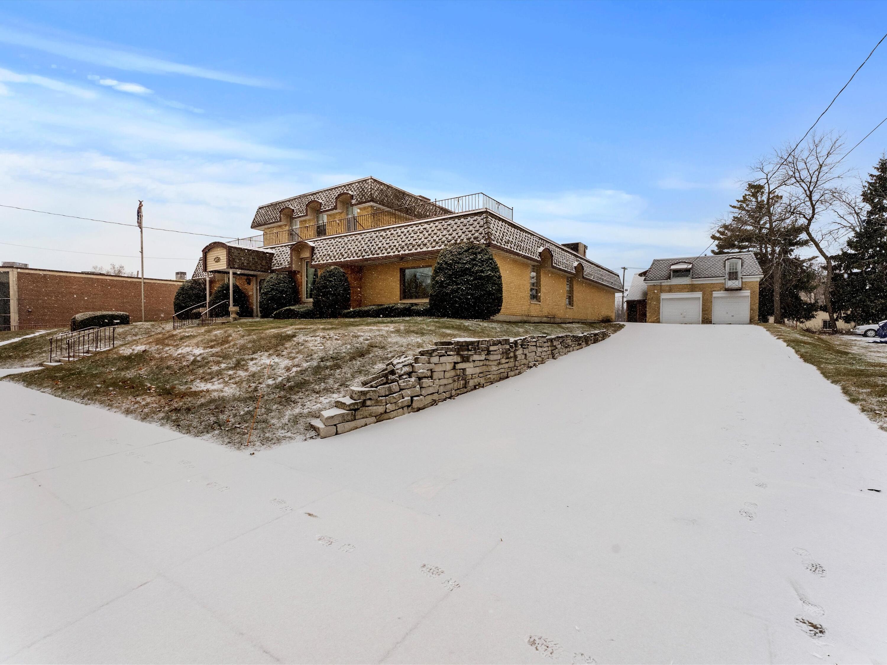 Manitowoc, Wisconsin 54220, United States, ,Commercial,Active,20893