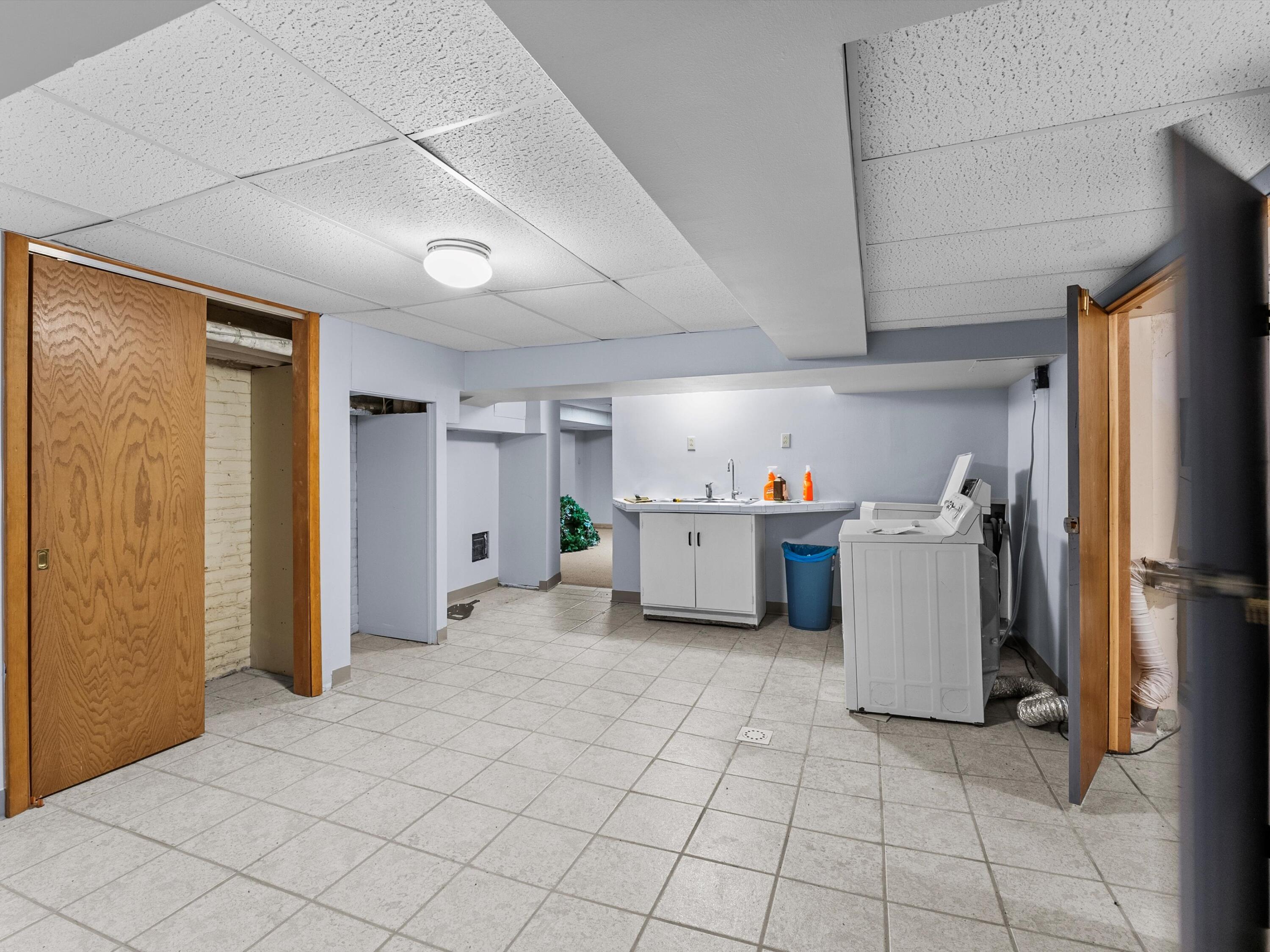 Manitowoc, Wisconsin 54220, United States, ,Commercial,Active,20893