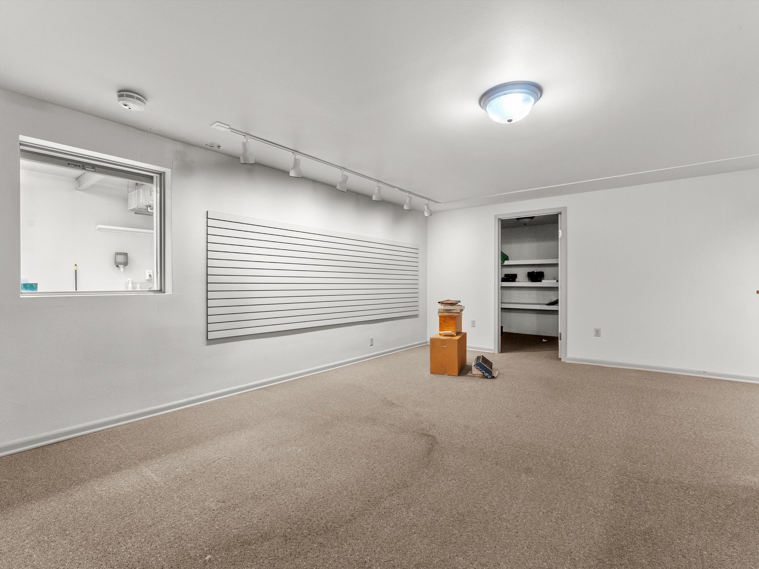 Manitowoc, Wisconsin 54220, United States, ,Commercial,Active,20893