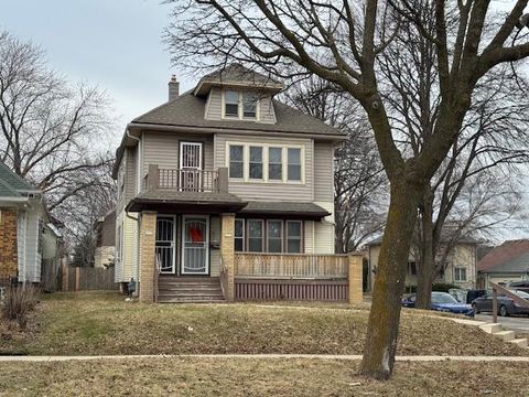 Photo of 2977 N 60th St, Milwaukee, WI 53210 (MLS # 1955537)