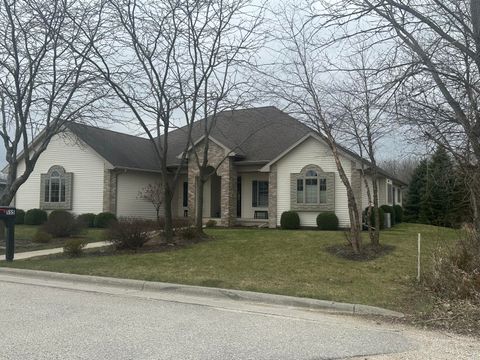 Photo of 555 Moraine Dr, Elkhart Lake, WI 53020 (MLS # 1955387)