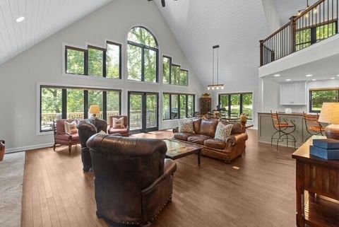 Photo of W2247 Beulah Heights Rd, East Troy, WI 53120 (MLS # 1961707)