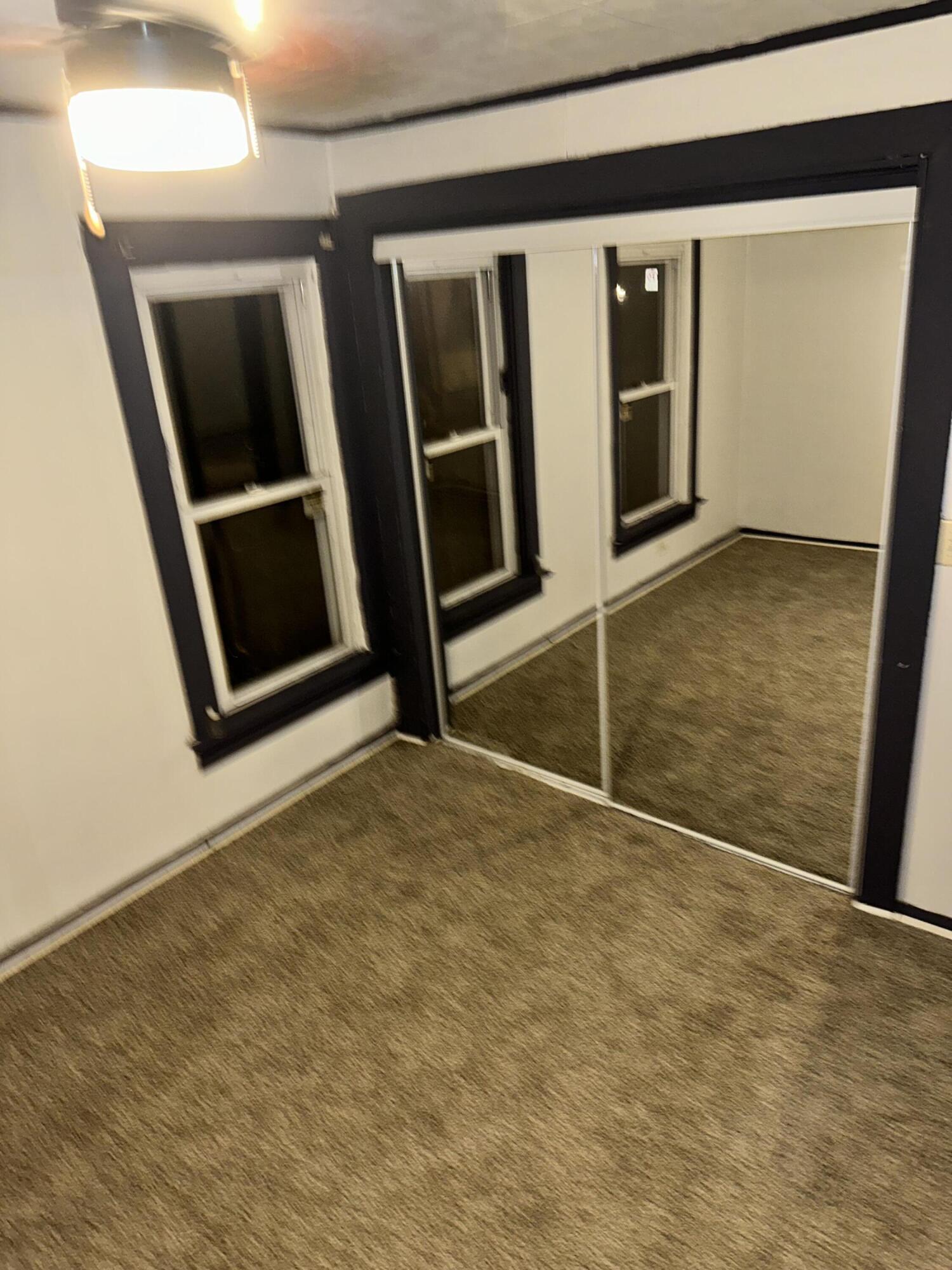 Racine, Wisconsin 53404, United States, 2 Bedrooms Bedrooms, ,1 BathroomBathrooms,Residential,Pending,9714