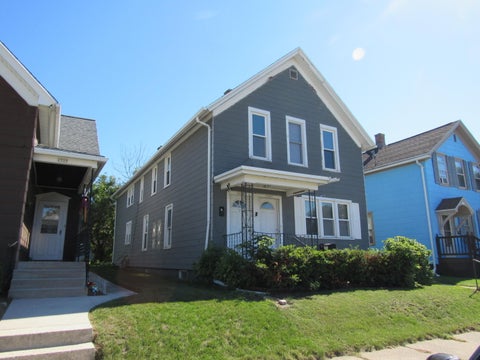 Photo of 1537 S 14th St, Sheboygan, WI 53081 (MLS # 1985943)