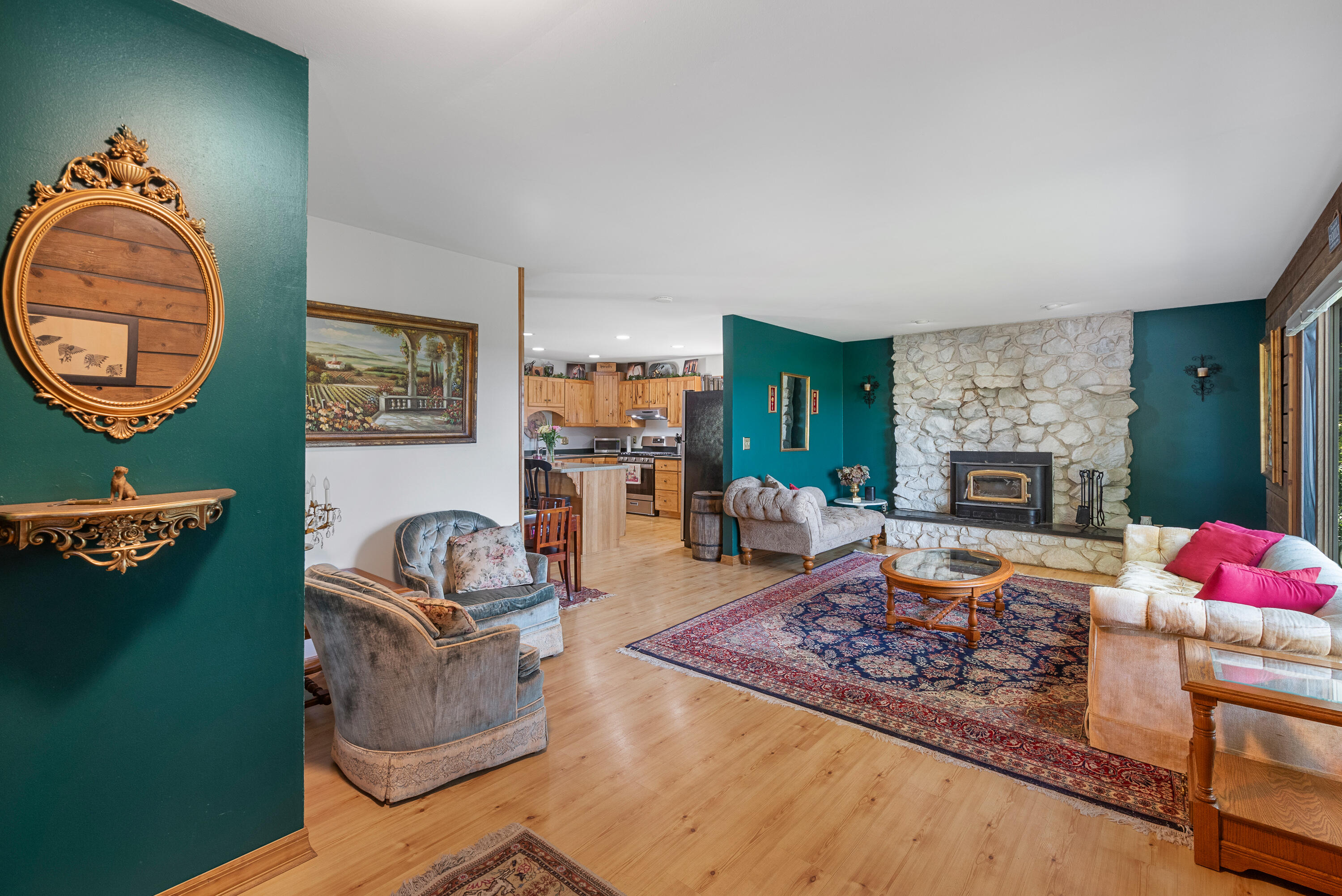 Jackson, Wisconsin 53012, United States, 3 Bedrooms Bedrooms, ,2 BathroomsBathrooms,Residential,Active,179397