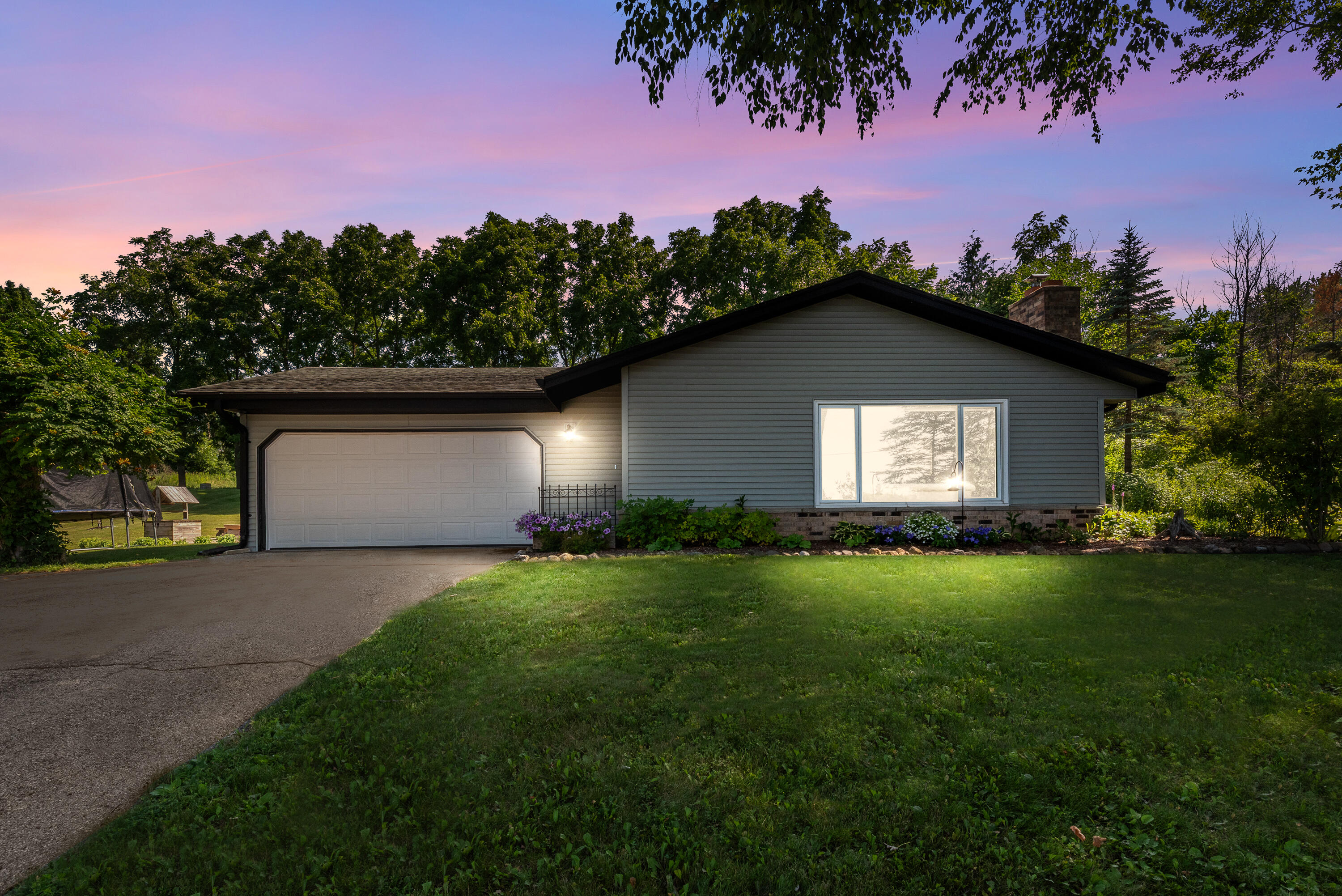 Jackson, Wisconsin 53012, United States, 3 Bedrooms Bedrooms, ,2 BathroomsBathrooms,Residential,Active,179397 Jackson, Wisconsin 53012, United States, 3 Bedrooms Bedrooms, ,2 BathroomsBathrooms,Residential,Active,179397