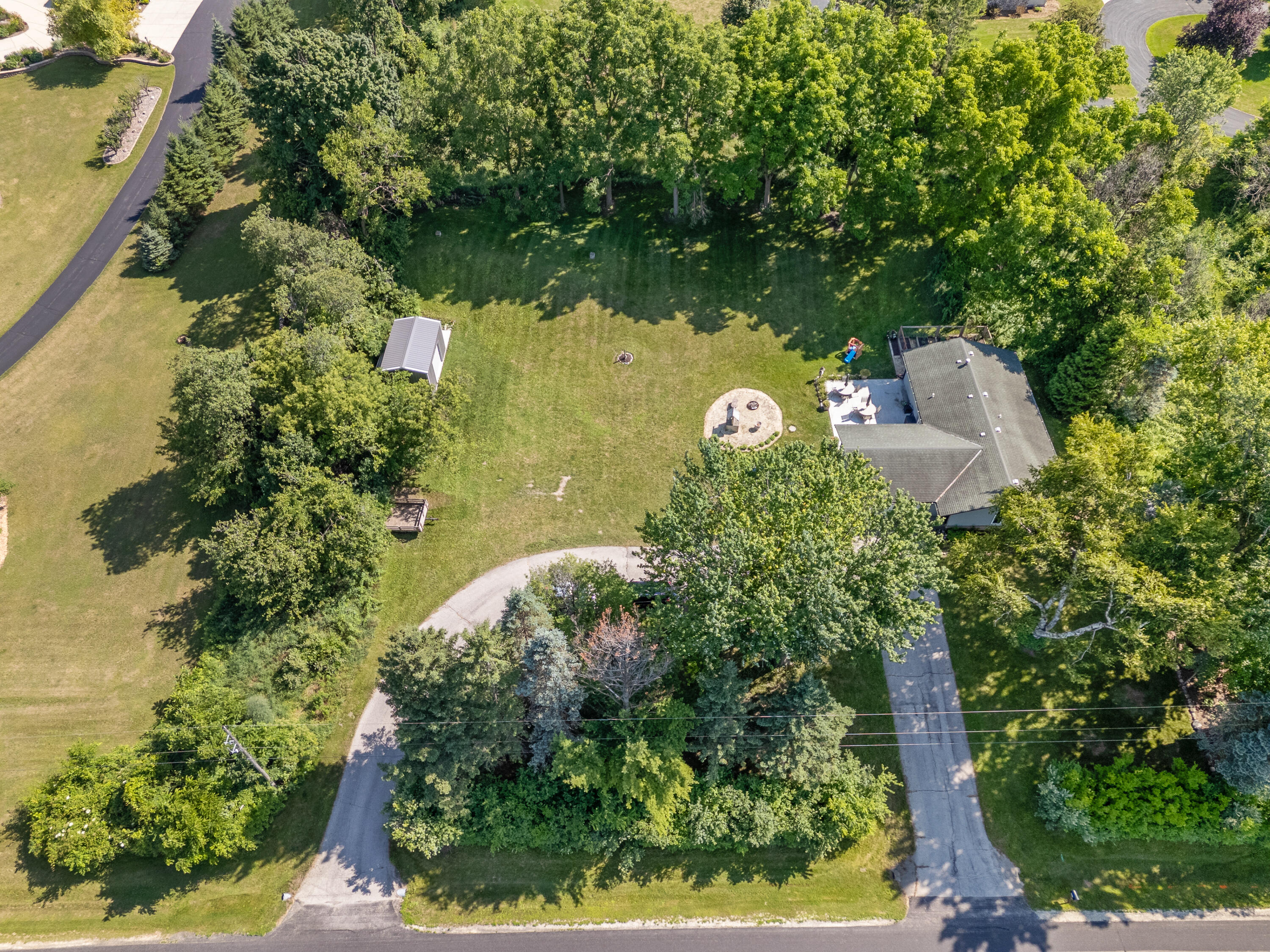 Jackson, Wisconsin 53012, United States, 3 Bedrooms Bedrooms, ,2 BathroomsBathrooms,Residential,Active,179397