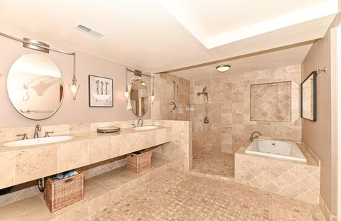 Photo of 1904 N Farwell Ave, Milwaukee, WI 53202 (MLS # 1956621)