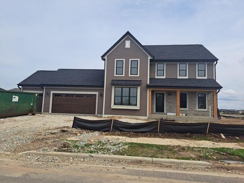 Photo of 1733 Hammock Ln, Oconomowoc, WI 53066 (MLS # 1960644)