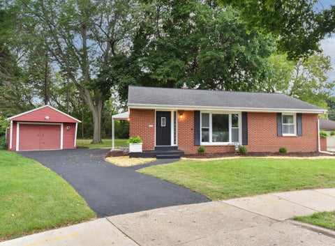 Photo of 3675 S Taylor Ct, Milwaukee, WI 53207 (MLS # 1976918)
