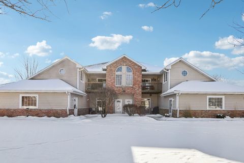 Photo of 521 Lawson School Rd, Delavan, WI 53115 (MLS # 1948728)