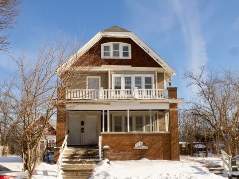 Photo of 2910 N 11th St, Milwaukee, WI 53206 (MLS # 1947234)