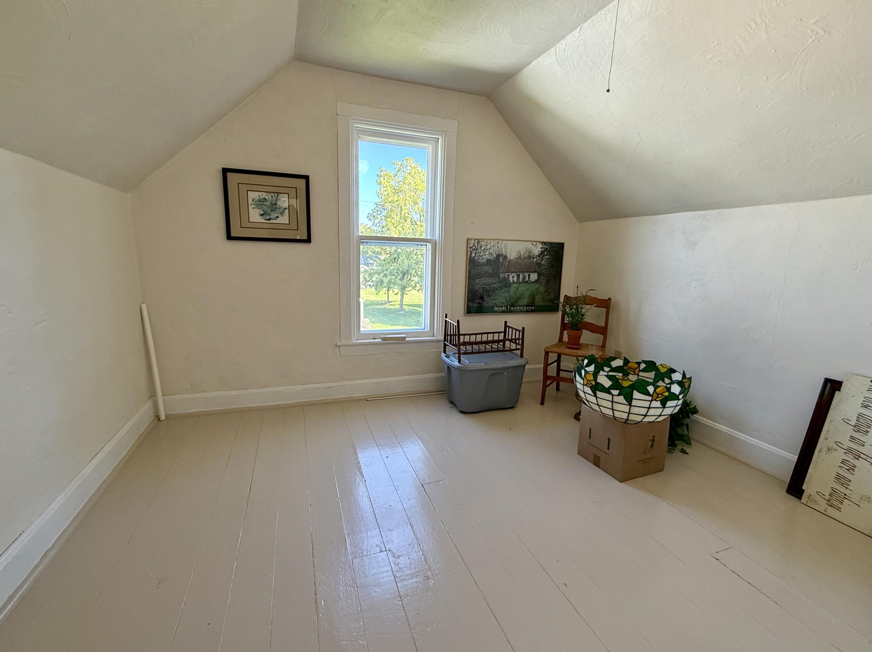 Kewaunee, Wisconsin 54216, United States, 4 Bedrooms Bedrooms, ,1 BathroomBathrooms,Residential,Active,224247