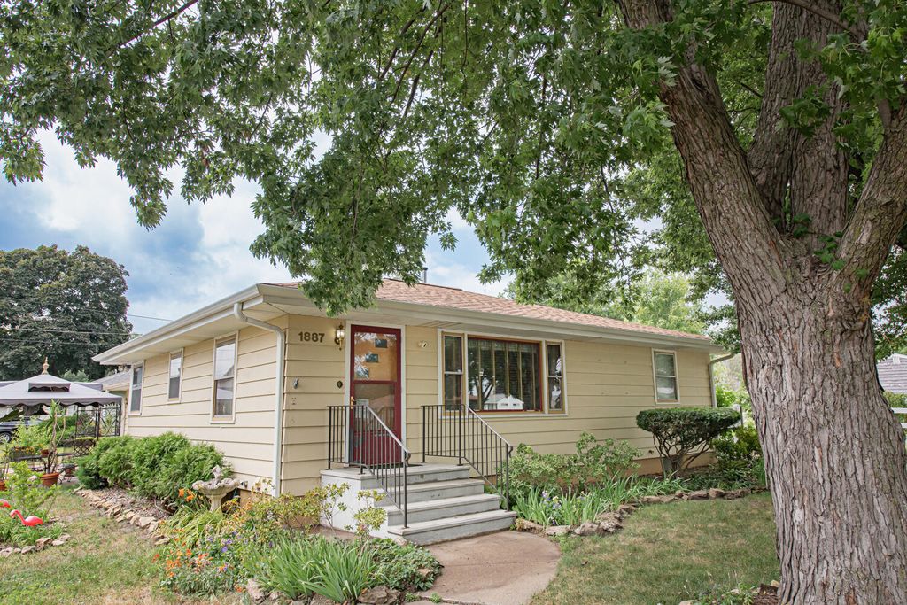 4o5❤︎ 1887 5th St W, Winona, MN 55987 | MLS 1927565 | Listing