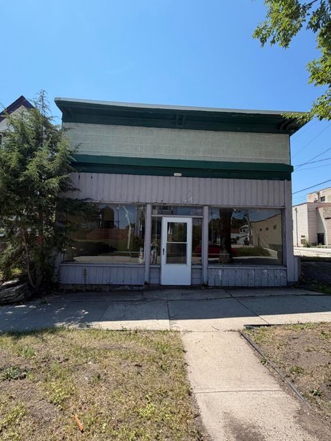 Photo of 3625 E Squire Ave, Cudahy, WI 53110 (MLS # 1972789)