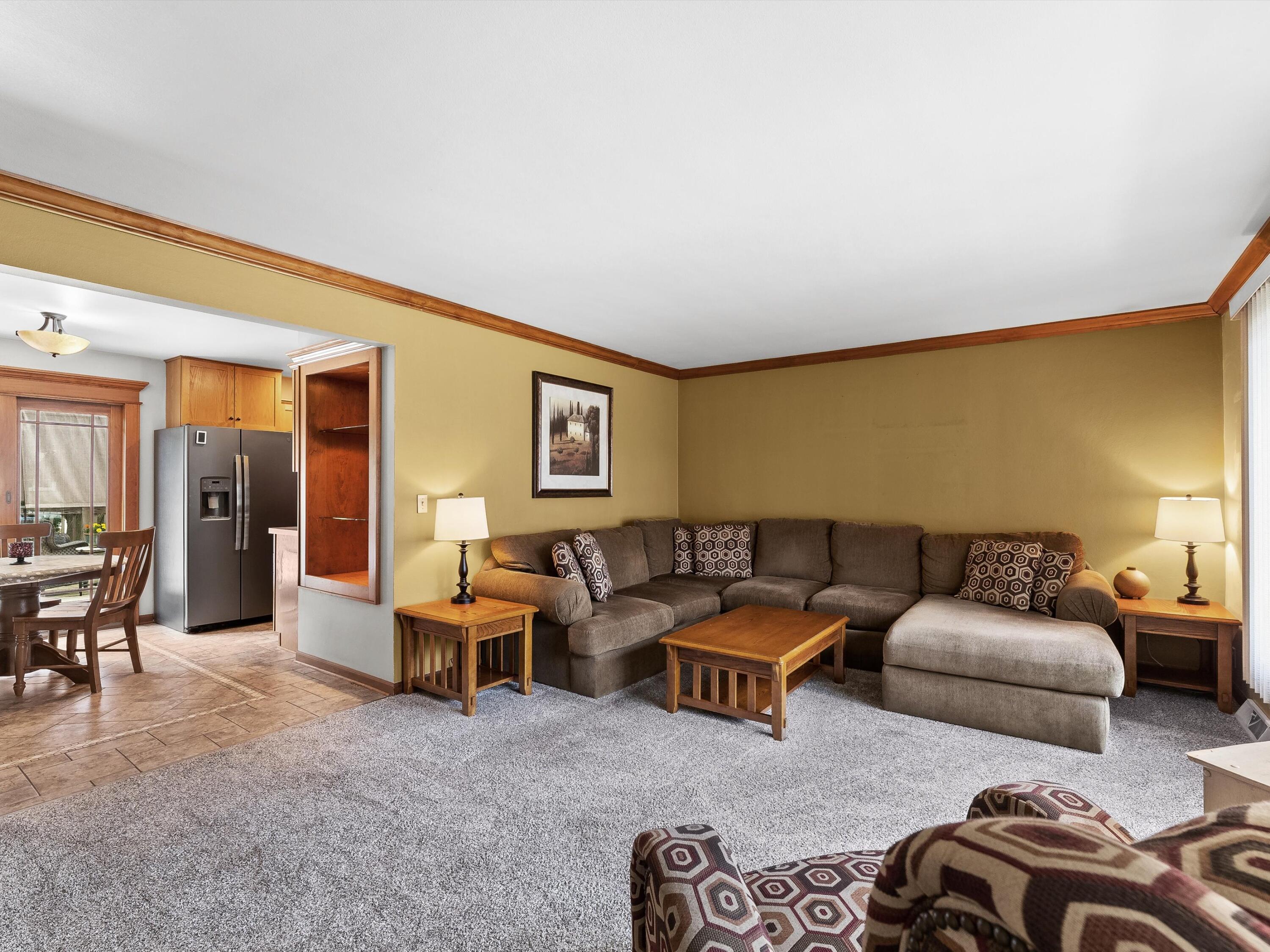 Manitowoc, Wisconsin 54220, United States, 3 Bedrooms Bedrooms, ,2 BathroomsBathrooms,Residential,Active,179381