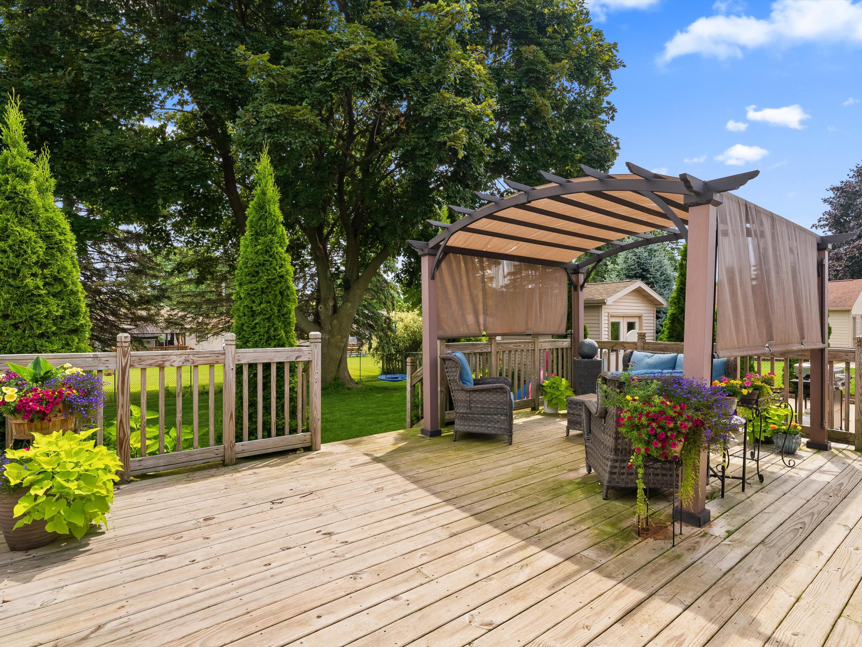 Manitowoc, Wisconsin 54220, United States, 3 Bedrooms Bedrooms, ,2 BathroomsBathrooms,Residential,Active,179381