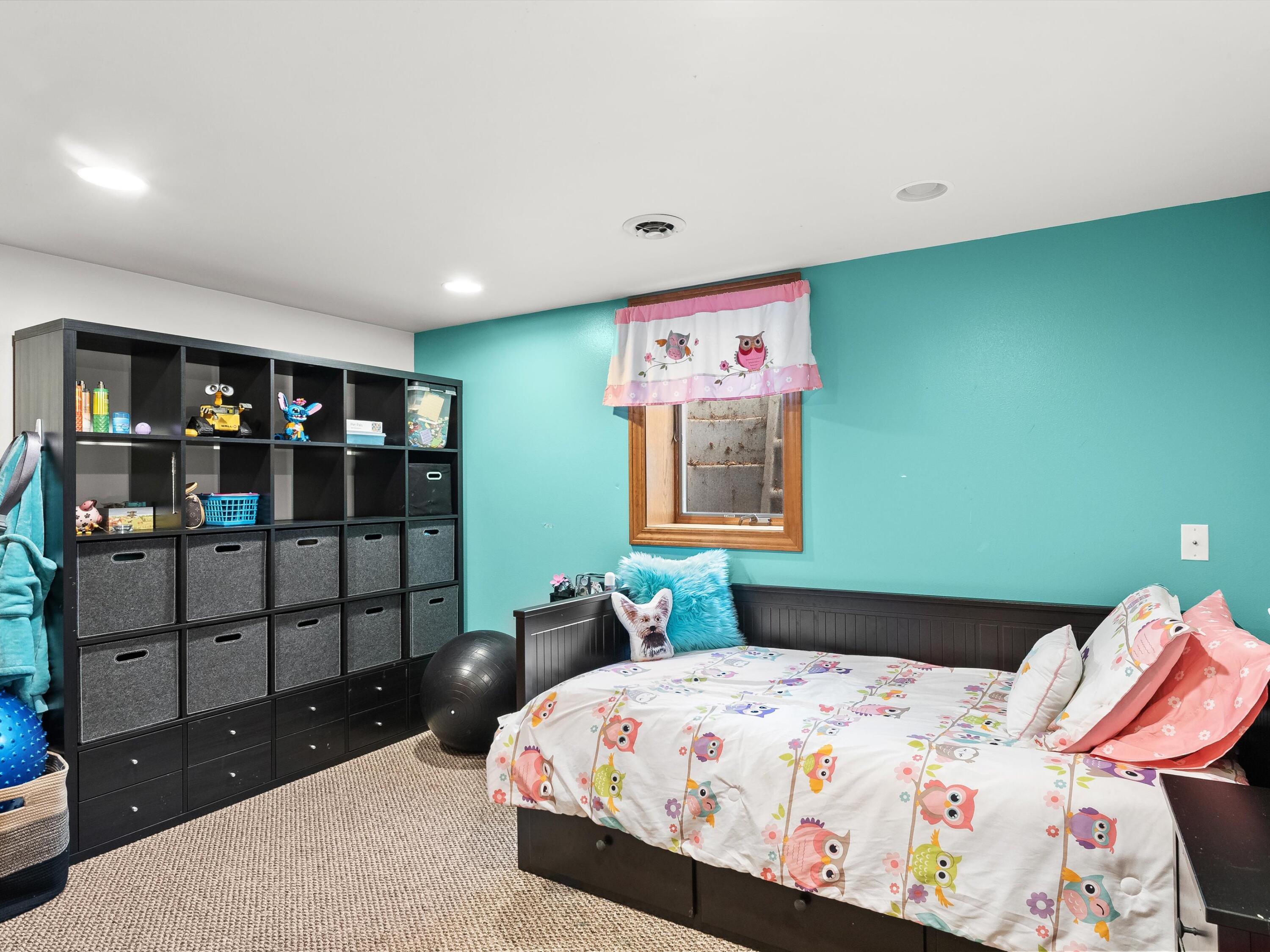 Manitowoc, Wisconsin 54220, United States, 3 Bedrooms Bedrooms, ,2 BathroomsBathrooms,Residential,Active,179381