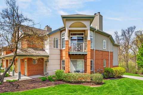 Photo of 18950 Toldt Woods Dr, Brookfield, WI 53045 (MLS # 1960210)