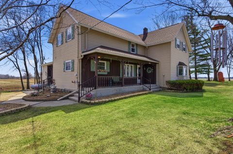 Photo of N9415 Sexton Rd, Russell, WI 53020 (MLS # 1957581)