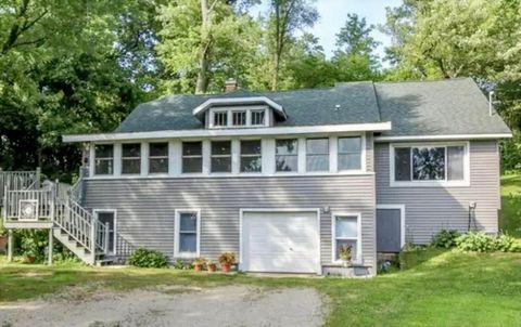 Photo of N4577 Circle Dr, Oakland, WI 53523 (MLS # 1959444)