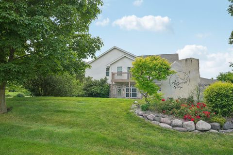 Photo of 9221 S 51st St, Franklin, WI 53132 (MLS # 1929892)