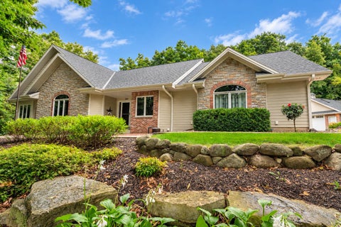 Photo of 260 Glacial Dr, Slinger, WI 53086 (MLS # 1980547)