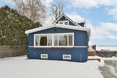 Photo of 2201 Lakeshore Dr, Dover, WI 53139 (MLS # 1944715)