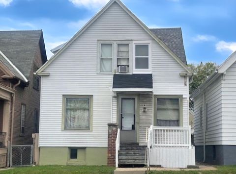 Photo of 3134 N Holton St, Milwaukee, WI 53212 (MLS # 1939384)