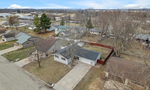 Photo of 1409 Grant St, Tomah, WI 54660 (MLS # 1955291)