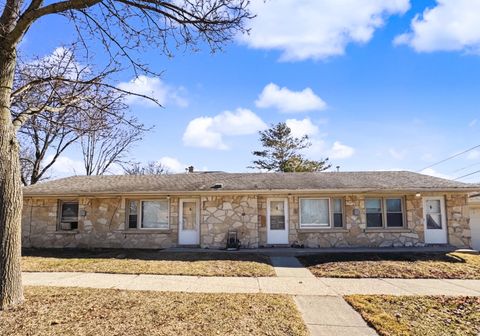 Photo of 2276 N 94th St, Wauwatosa, WI 53226 (MLS # 1954028)