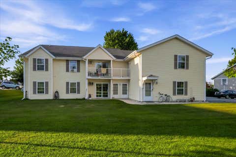 Photo of 364 Minz Park Cir, West Bend, WI 53095 (MLS # 1972646)