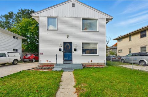 Photo of 5649 N 61st St, Milwaukee, WI 53218 (MLS # 1948593)