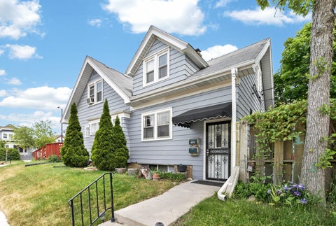 Photo of 1368 S 56th St, West Milwaukee, WI 53214 (MLS # 1965476)